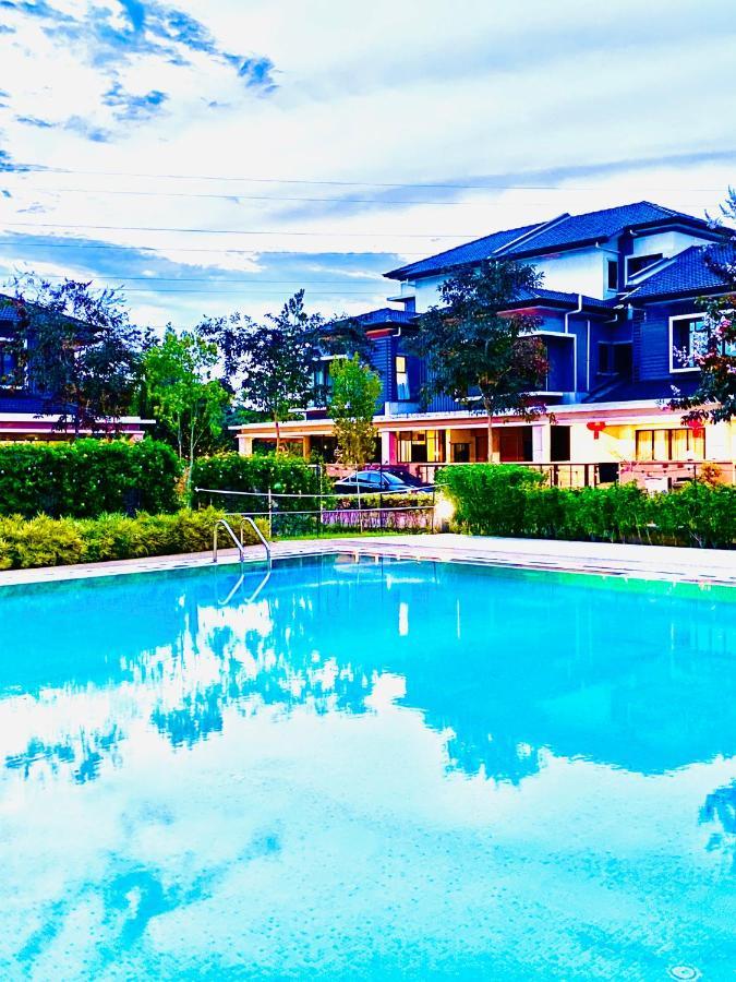 Faizal Madhi Homestay Kuching Kültér fotó